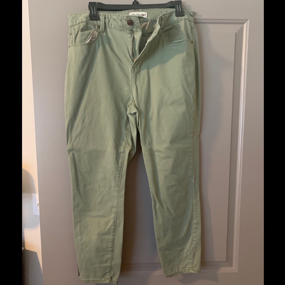 Capris Pants